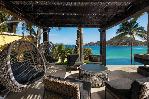 Beachfront Villa 1 at Hacienda Beach Club on Medano Beach