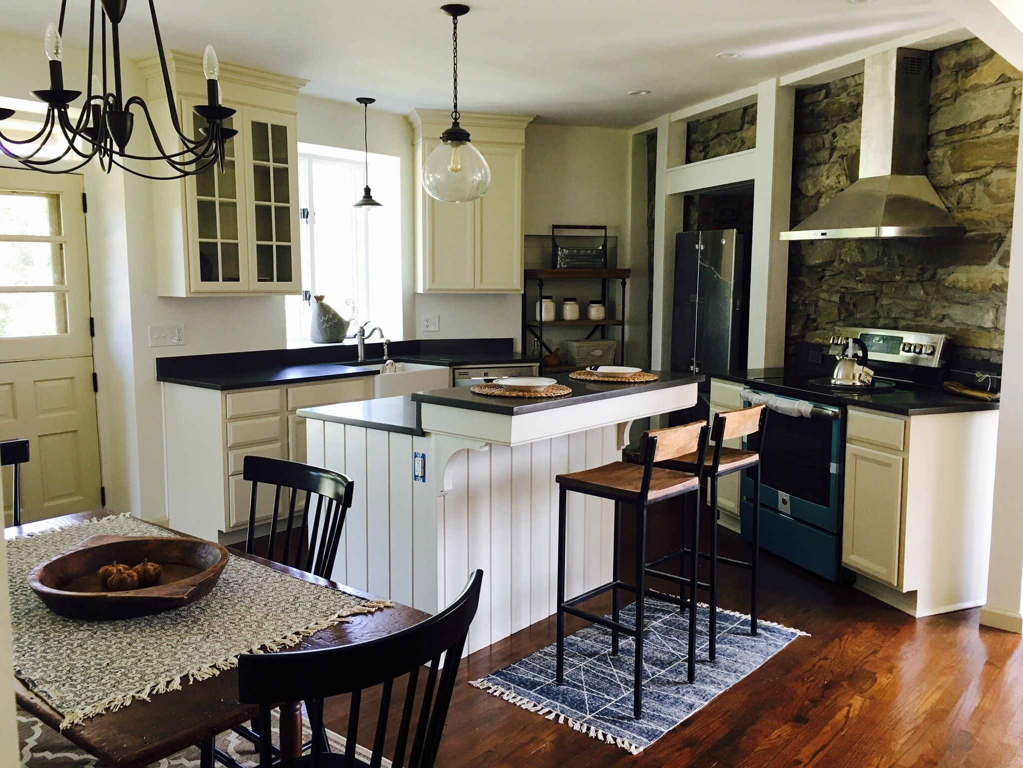 Bontecou Farm sited on a bluff overlooking the Wallkill River, New