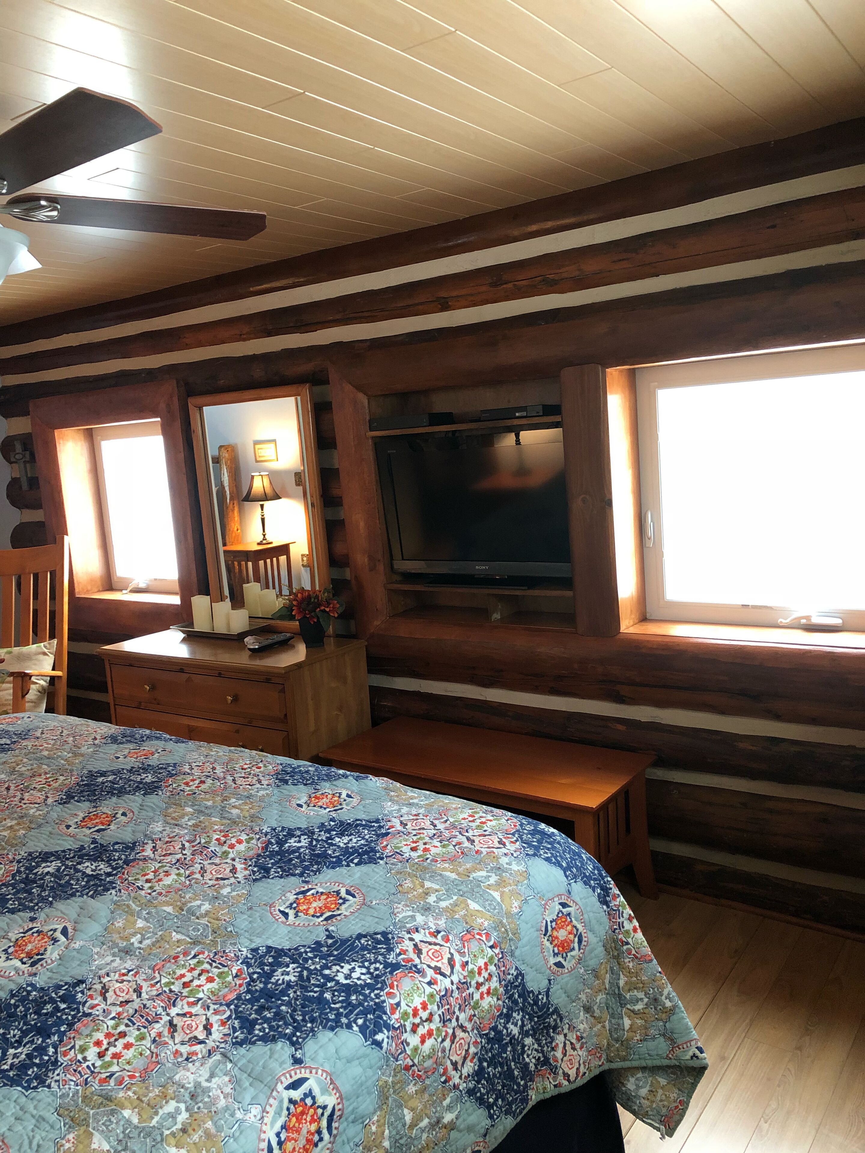 2 chambres, bureau, fer et planche à repasser, Wi-Fi gratuit