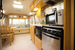 ثلاجة، ميكروويف