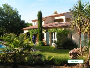 Exterior - "villa provençale for 6pers. private swimming pool 😀 rental from saturday to saturday (Montauroux)