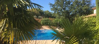 "Provencal villa for 6pers. private pool .😀.promotion september 200€/nuit