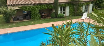 "Provencal villa for 6pers. private pool .đ.promotion september 200âŹ/nuit