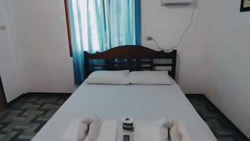 Superior Room | Desk, free WiFi, bed sheets