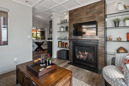 Desert Poppy Villa- Romantic Getaway