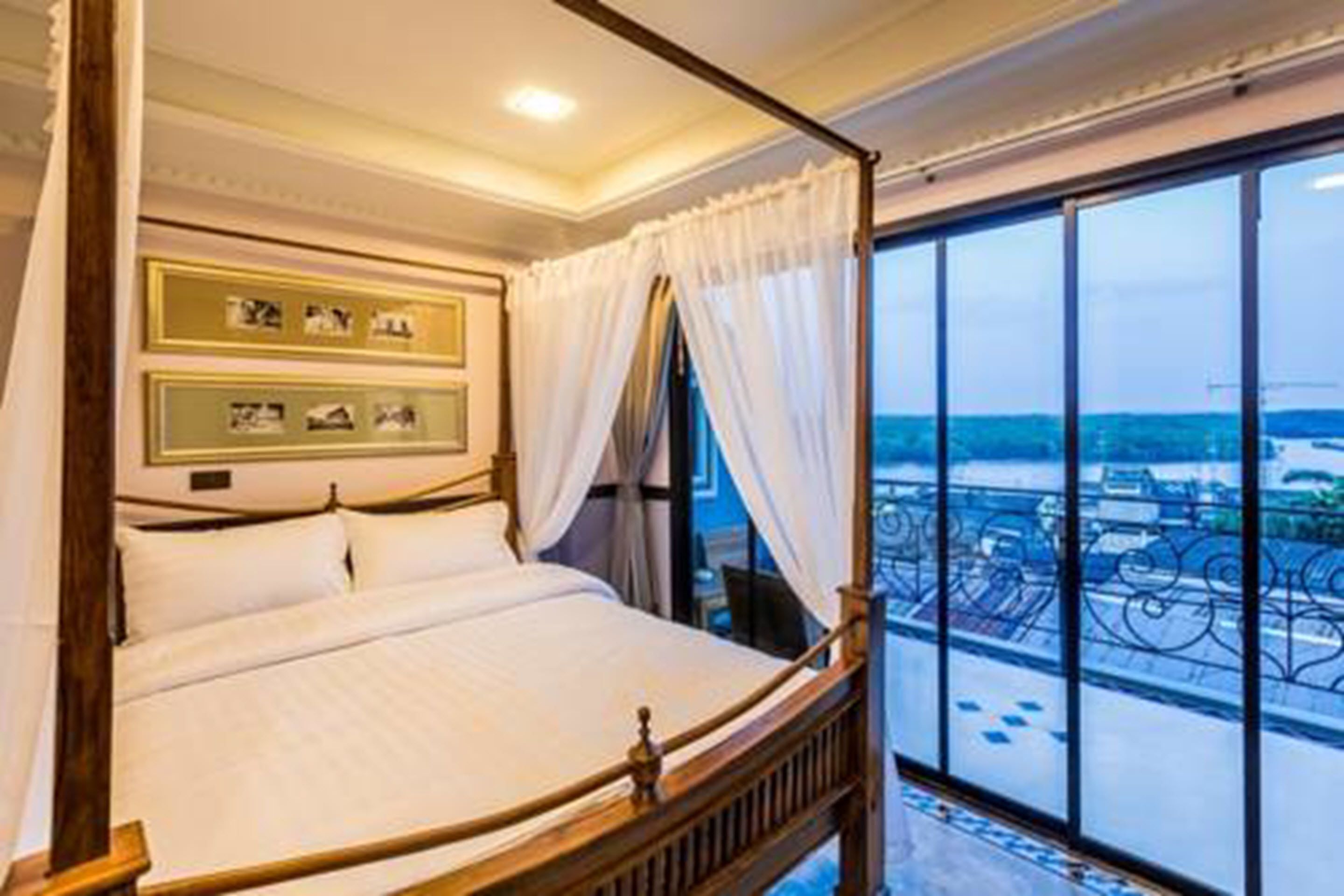 deluxe room | in-room safe, free wifi