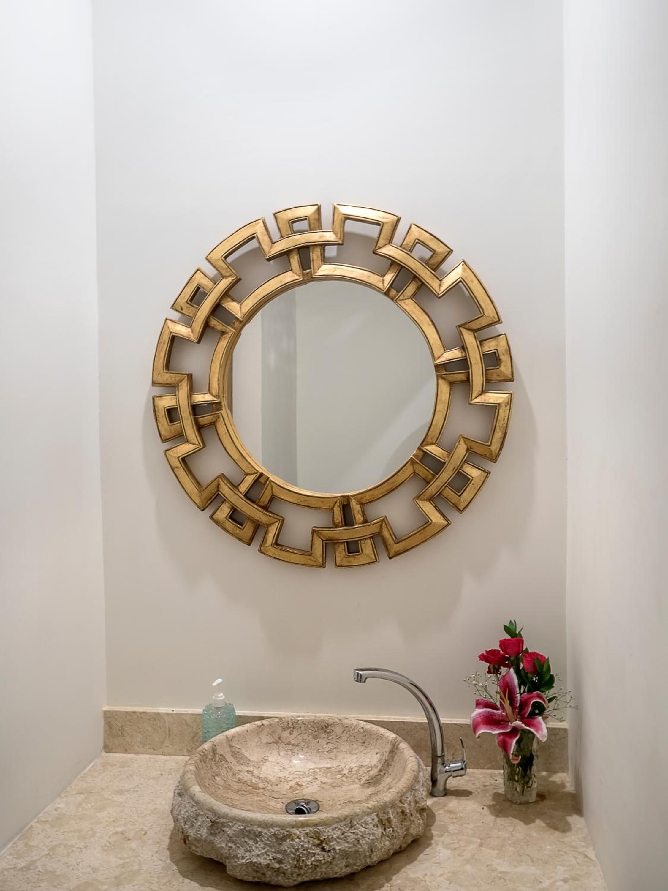 shower, free toiletries, hair dryer, slippers