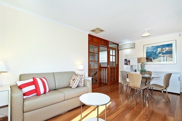 Moana Magic | Living area | TV, DVD player