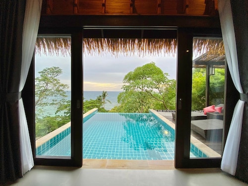 Koh Tao Relax Freedom Beach Resort