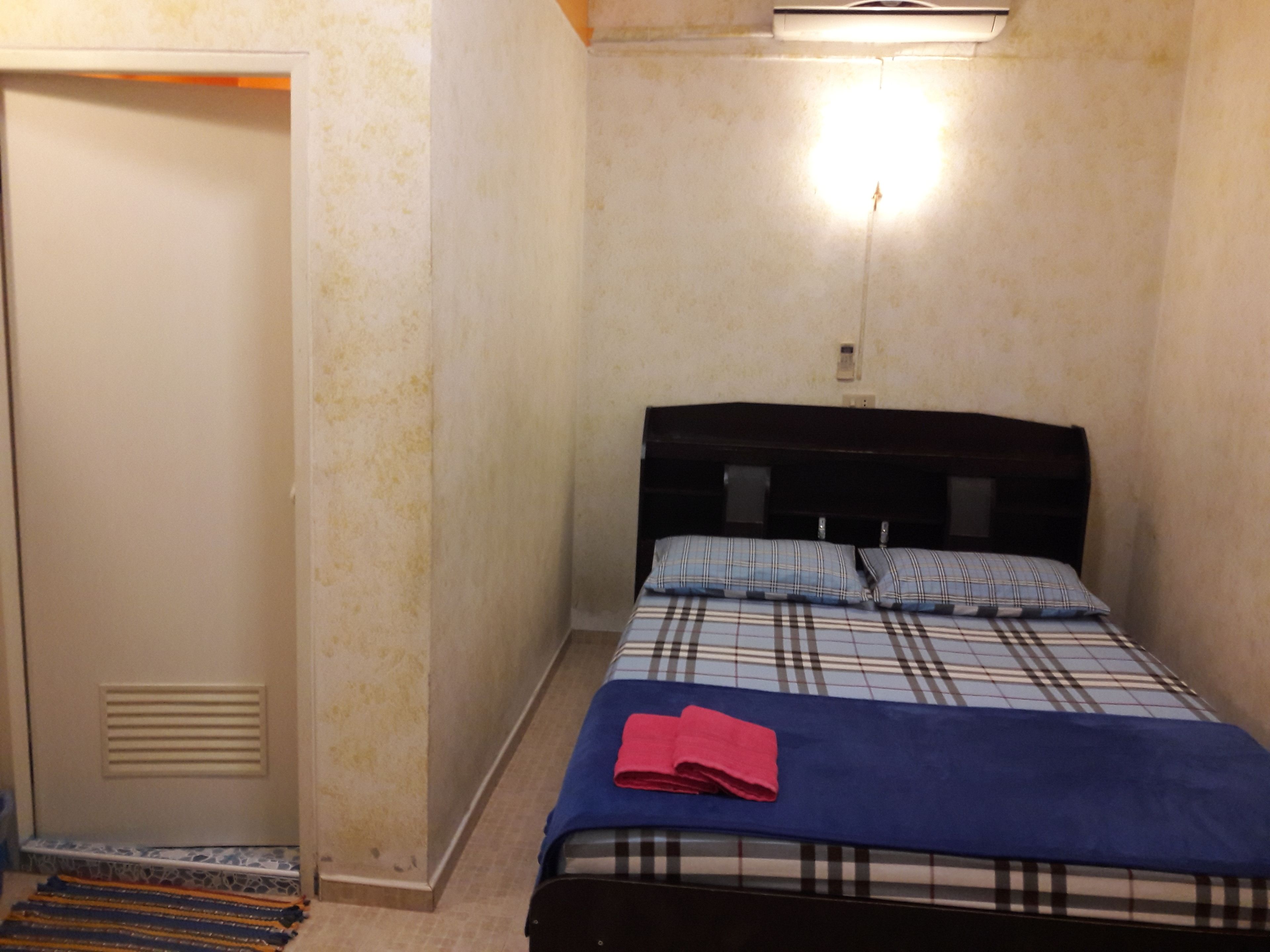 standard double room - no tv | free wifi, bed sheets