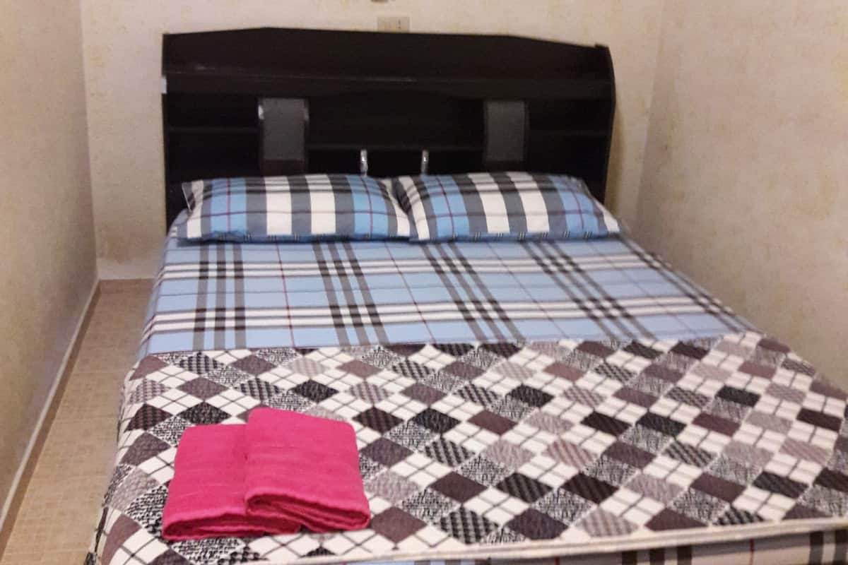 standard double room - no tv | free wifi, bed sheets
