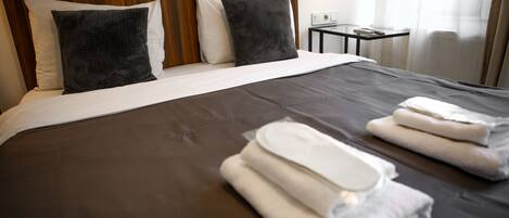 1 bedroom, minibar, in-room safe, desk