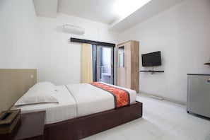 Standard Double Room | Free WiFi - Adikara Renon (Denpasar)