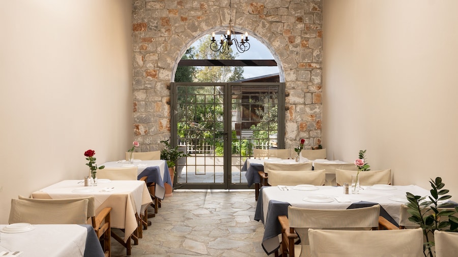 Talos Hotel Apartments