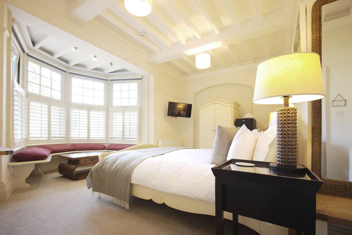 superior double room | 1 bedroom, egyptian cotton sheets, premium bedding, memory-foam beds