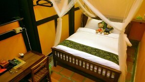 Standard Double Room | Desk, free WiFi - Piano Piano B&B (Jincheng)