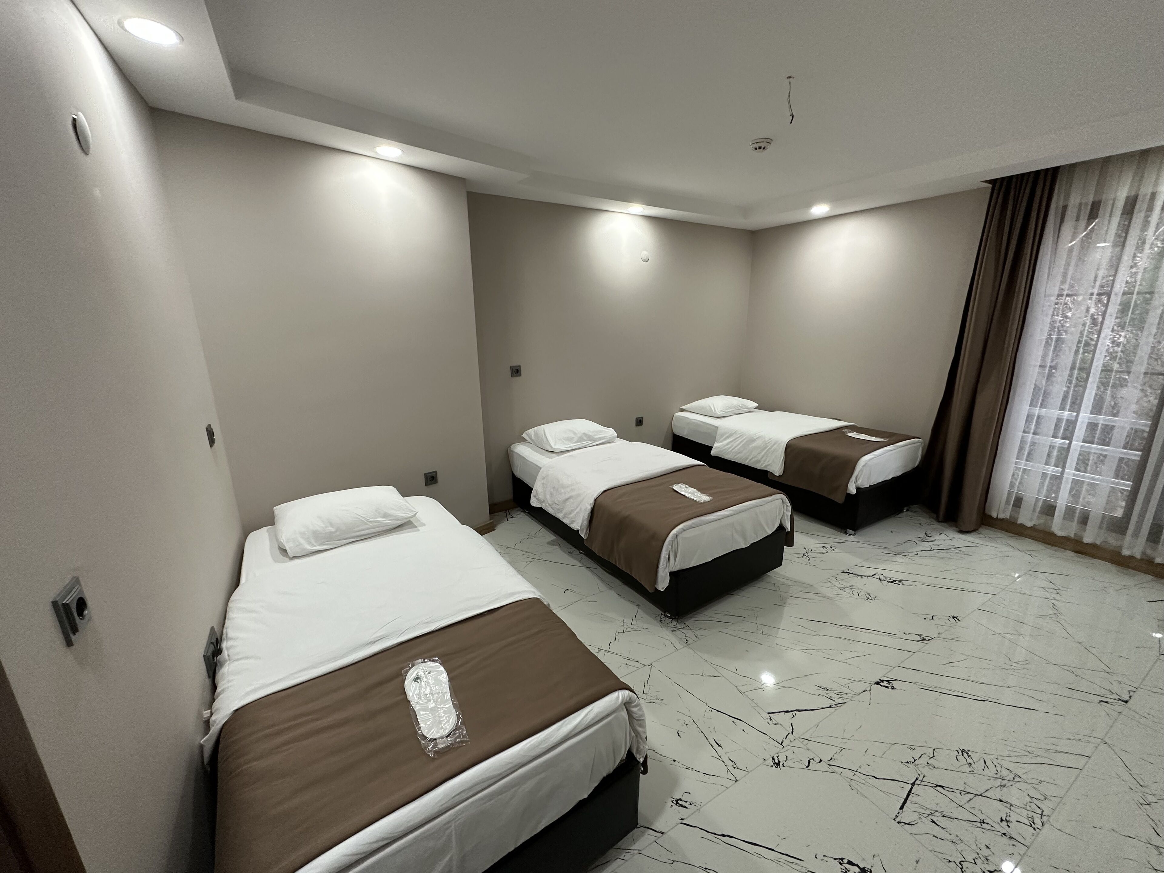 superior suite | premium bedding, minibar, desk, laptop workspace