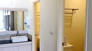 Individually furnished, blackout curtains, free WiFi