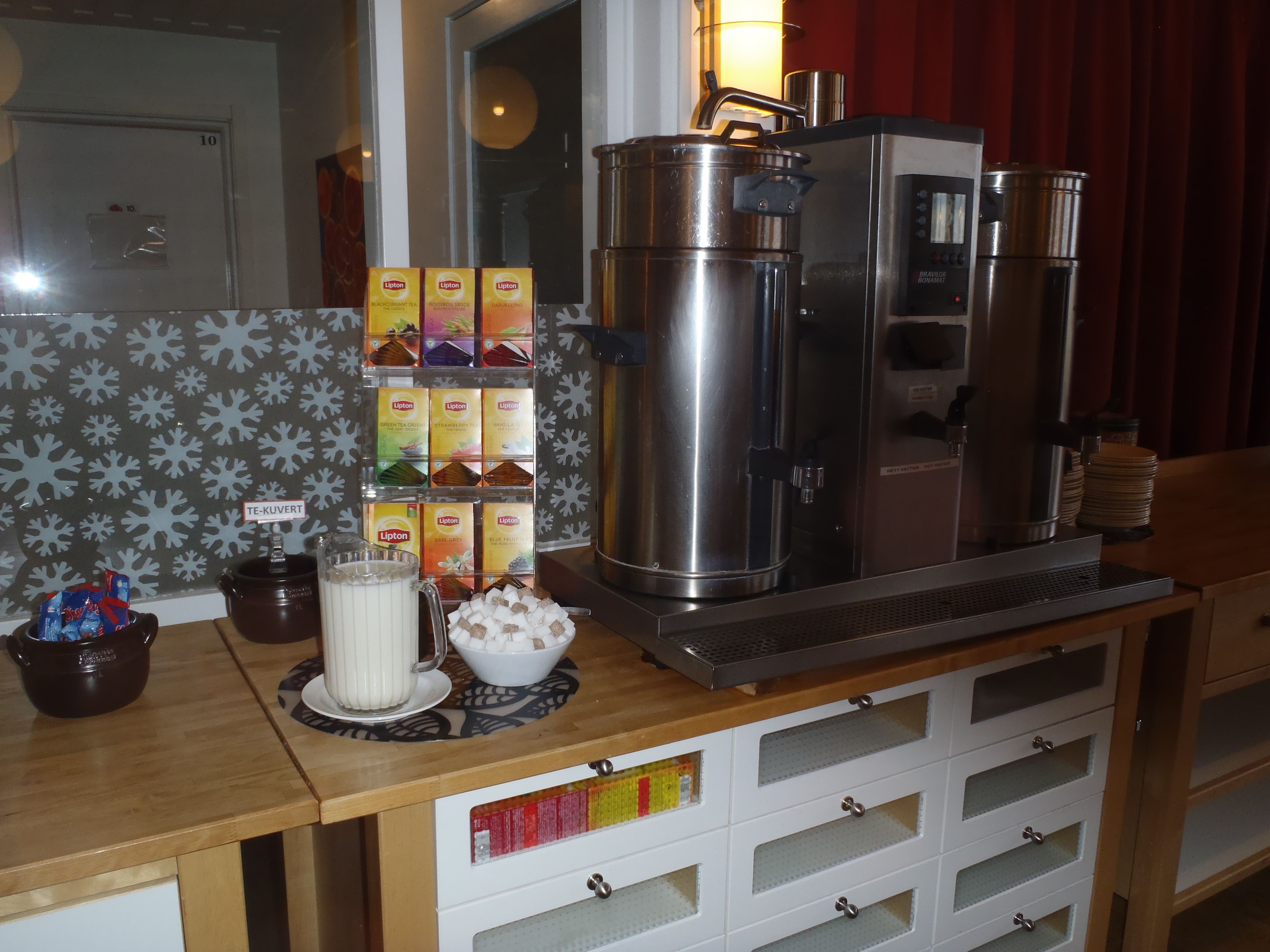 Coffee service