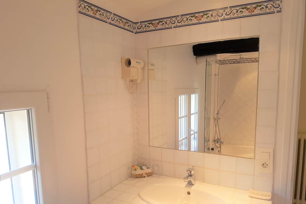 Quarto casal ou duplo, suíte ( La chambre des Jasmins) | Banheiro