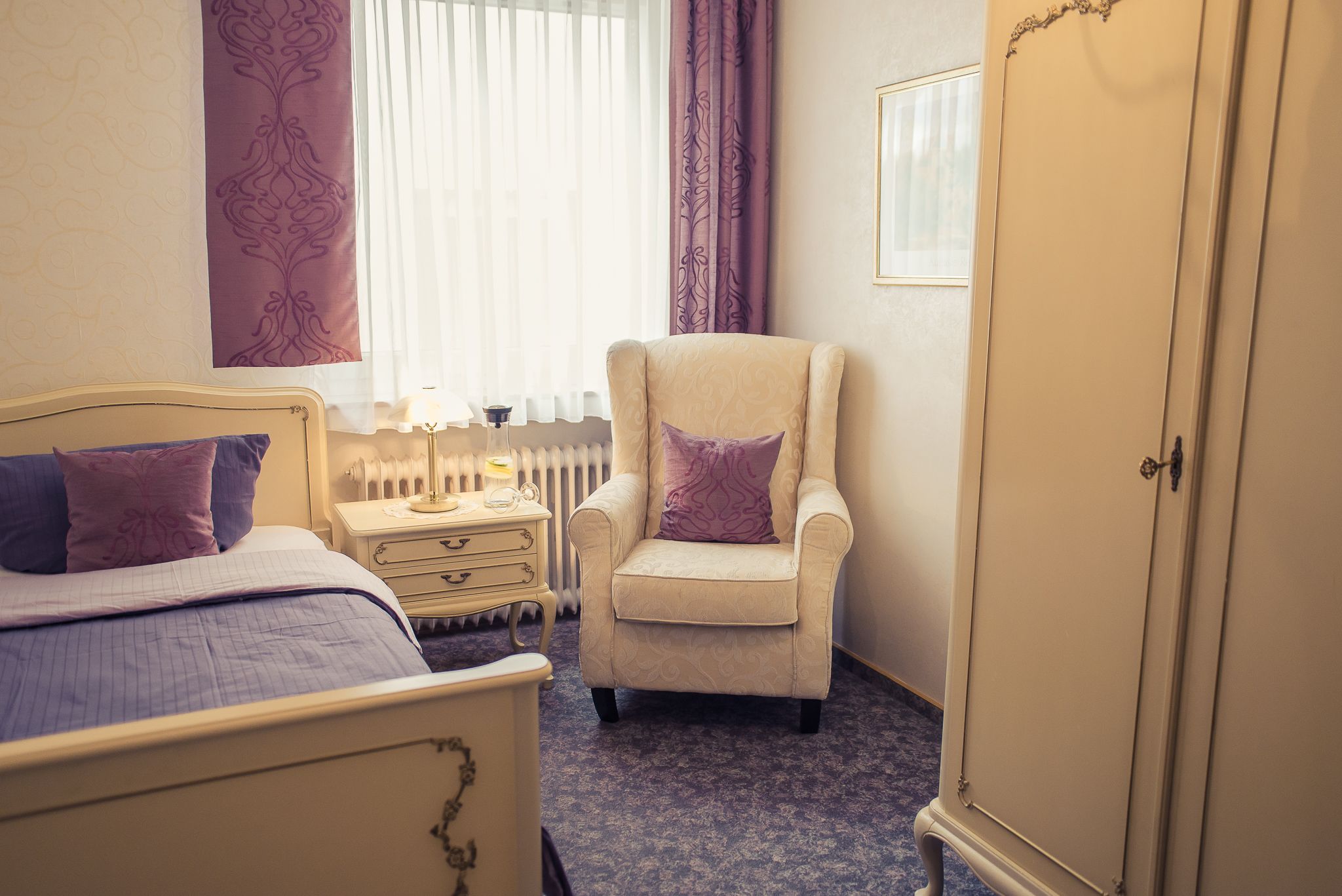 ห้องซิงเกิล (E) | เครื่องนอนระดับพรีเมียม, Wi-Fi ฟรี, ผ้าปูที่นอน