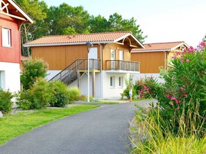 1 bedroom, individually decorated, individually furnished, WiFi - Laouchet le Hameau des Grands Lacs (Parentis-en-Born)