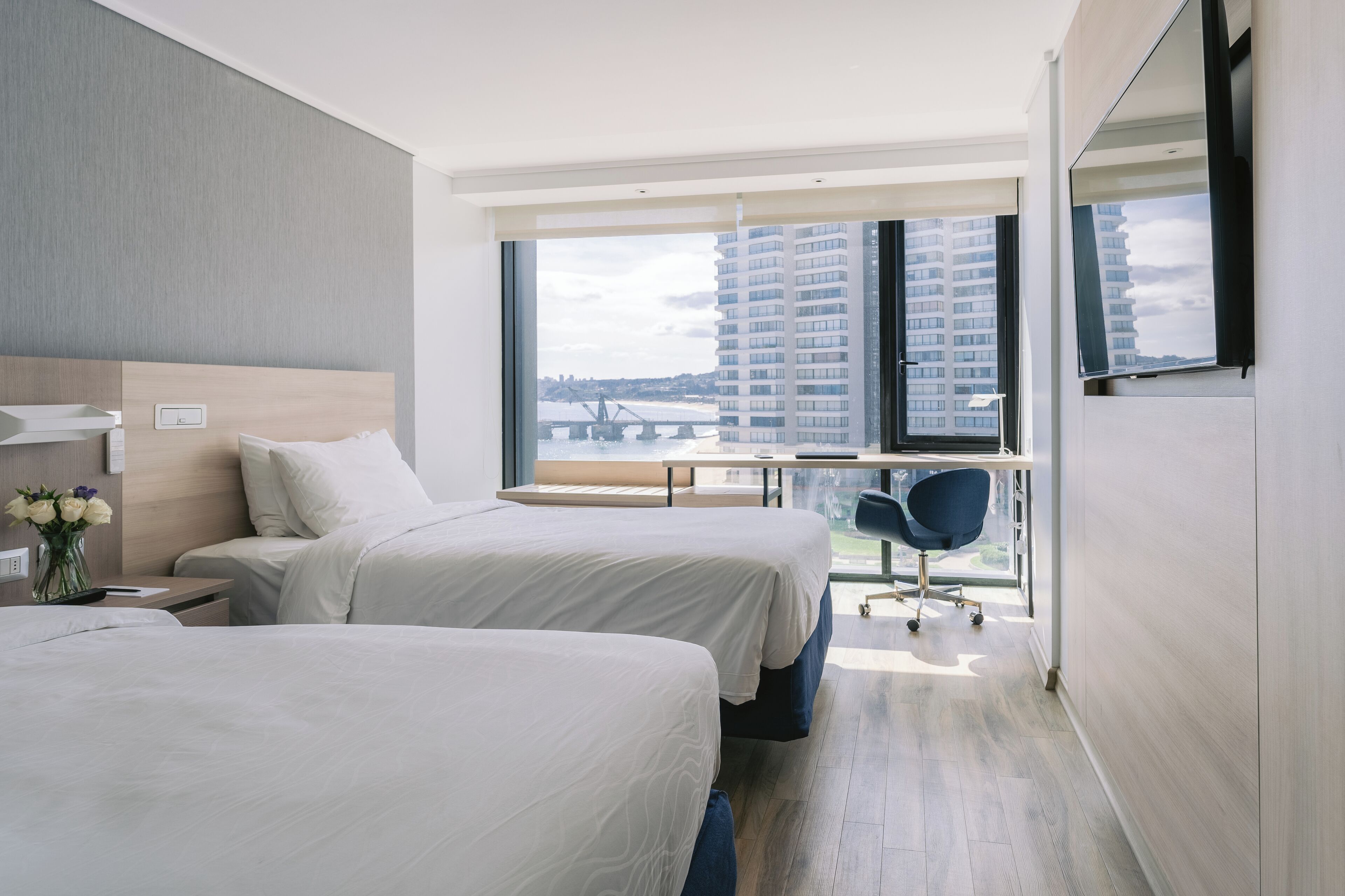 premium twin room, 2 single beds, sea view | beach/ocean view