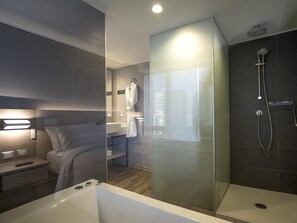 Exclusive Suite, 1 King Bed, Sea View (Top floor) - Pullman Viña del Mar San Martín (Vina del Mar)