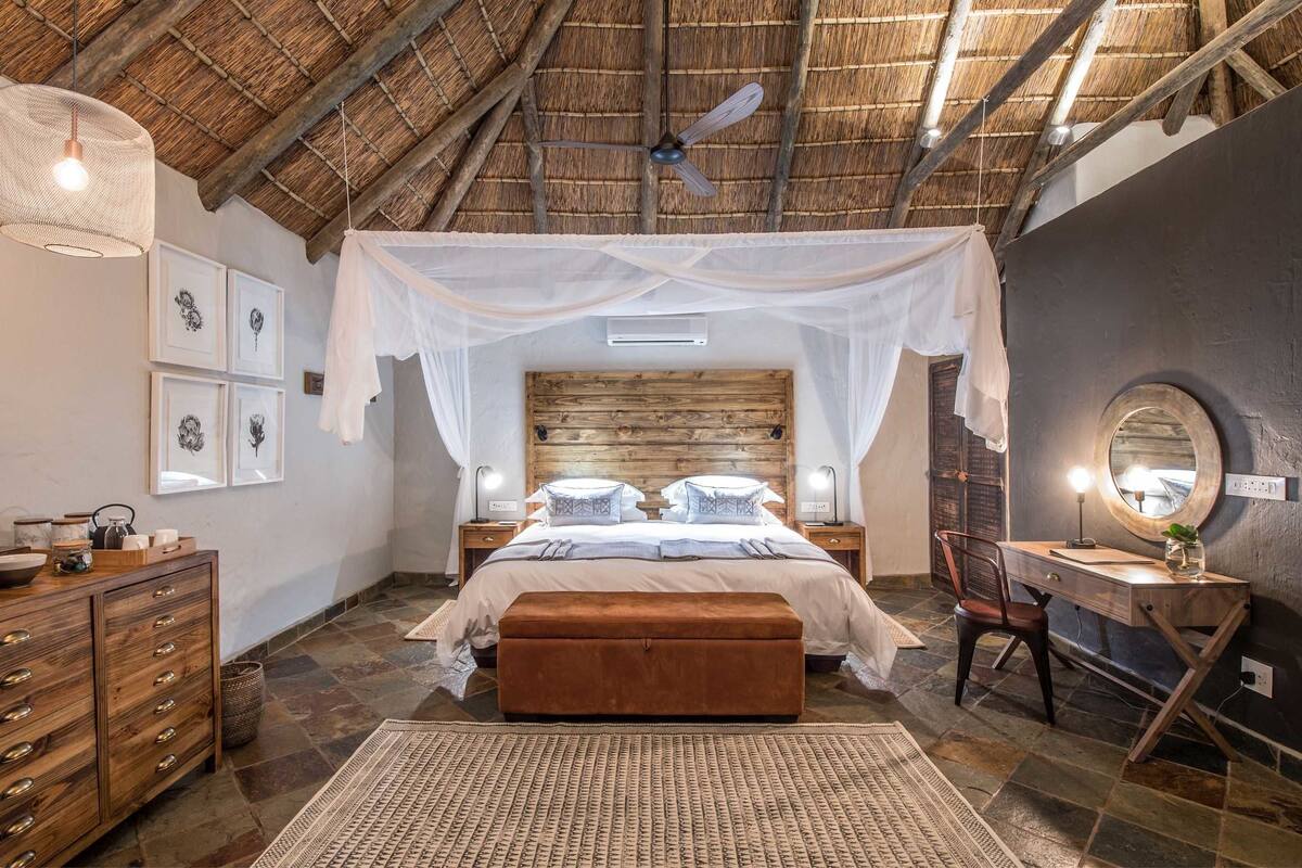 Luxury-Chalet (Luxury En-Suite Chalet)