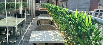 Bade Hotel Kadikoy