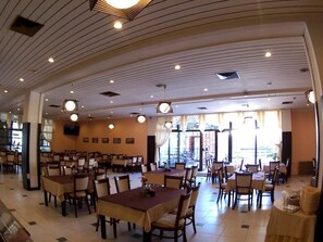 Dining - Hotel Ela (Samokov)