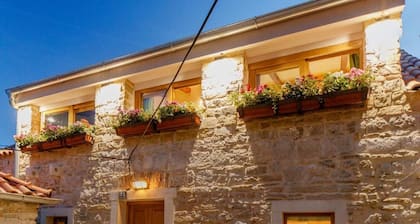 Stone House Luxury Rooms