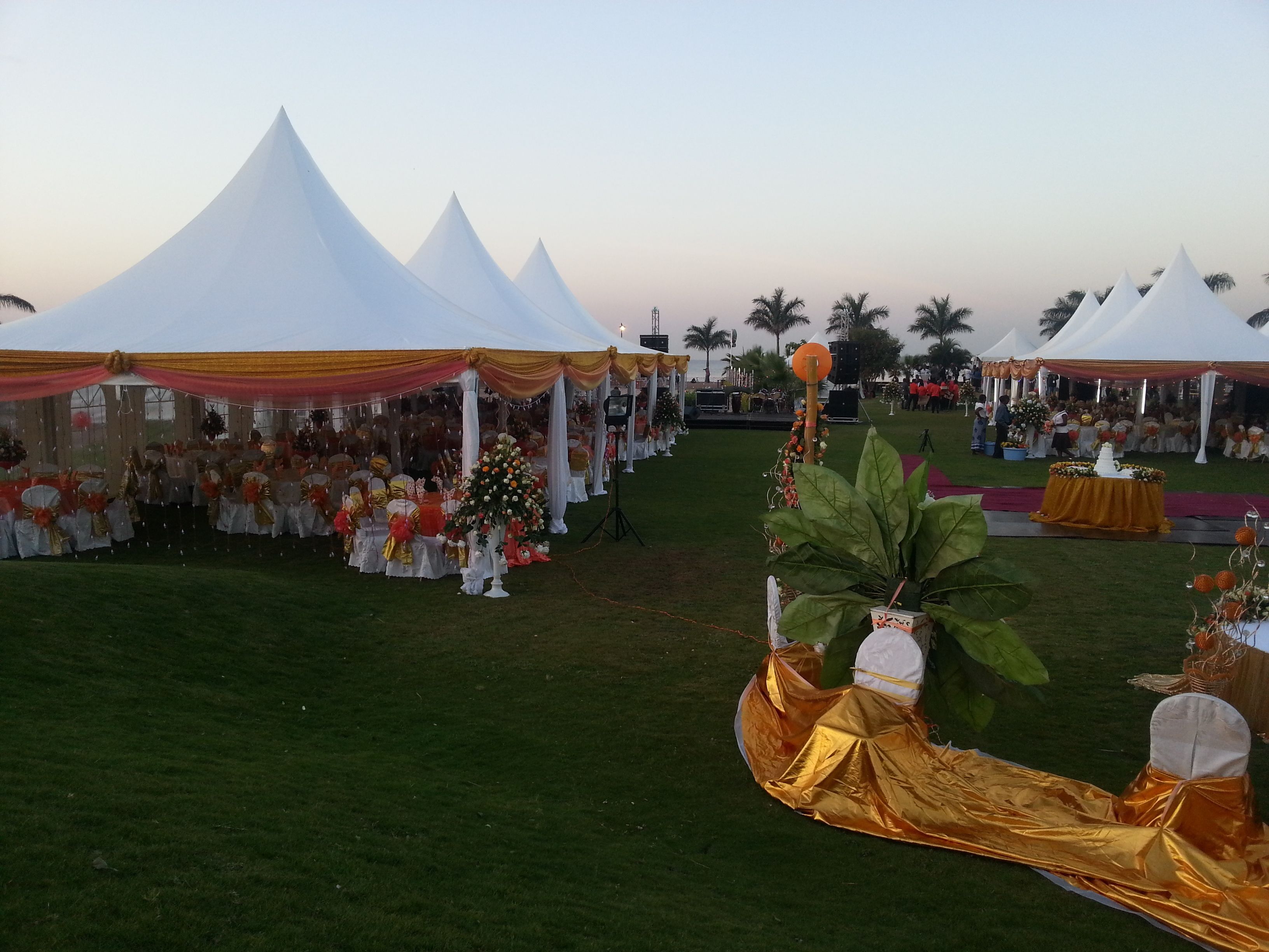 outdoor banquet area