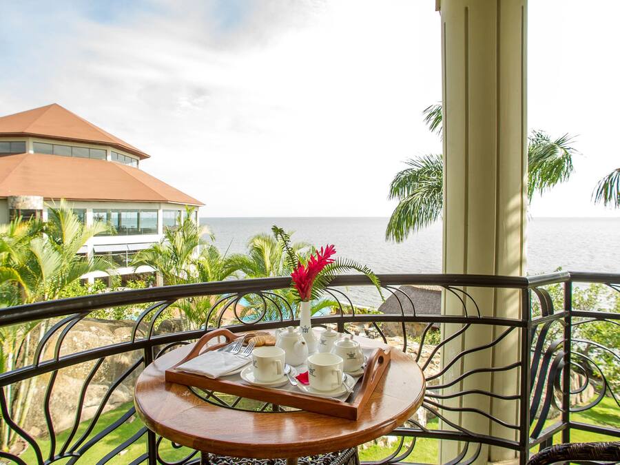 Deluxe Villa | Balcony