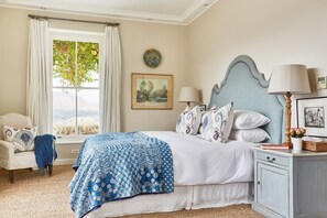 Vila superluxo, vários quartos | 6 quartos, roupas de cama premium, cofres nos quartos, Wi-Fi de cortesia