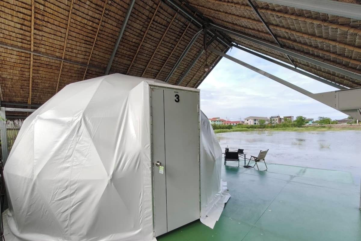 Deluxe Tent, 1 Queen Bed, Patio | 1 bedroom, free WiFi, bed sheets