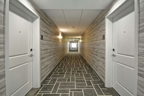Interior - Homewood Suites by Hilton Raleigh Cary I-40 (Cary)
