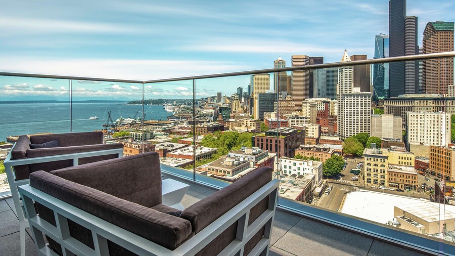 Embassy Suites by Hilton Seattle Downtown Pioneer Square