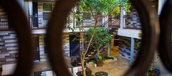 L.A. Sky Boutique Hotel