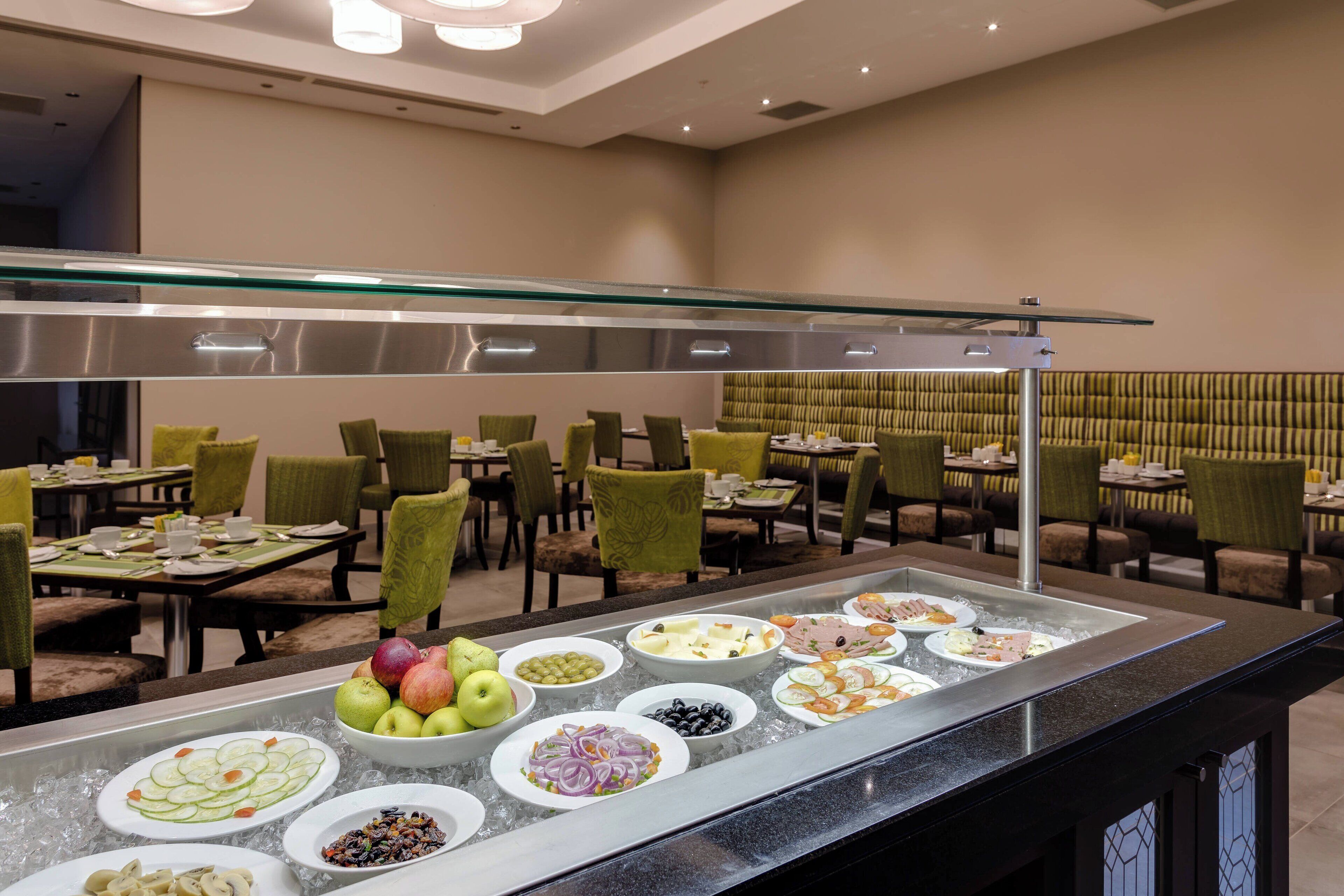 daily buffet breakfast (ngn 14 per person)