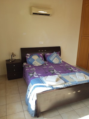 Interior detail - Where The Gods Live (Pegeia)