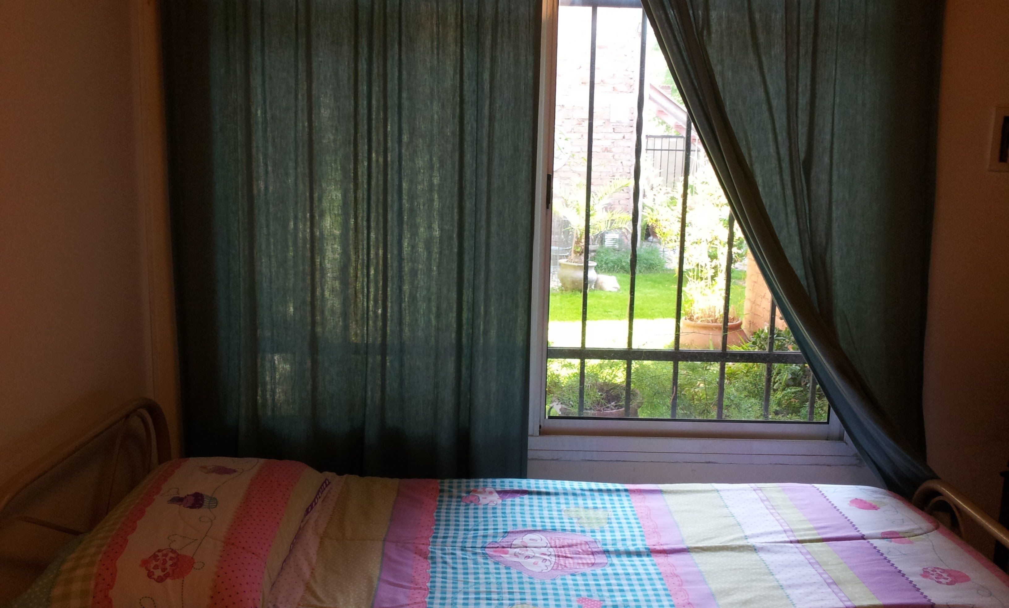 2 habitaciones, cubrecamas y decoración personalizada 