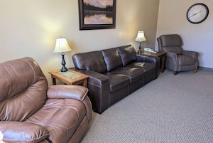 Desk, blackout drapes, iron/ironing board, free cribs/infant beds