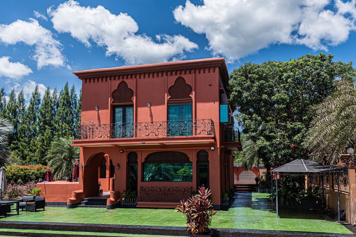 Morocco 1 Pool Villa (3 Bedroom, 4 Kingbed) | 6 bilik tidur, bar mini, Wi-fi percuma, cadar katil 