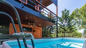 6 dormitorios, minibar, wifi gratis y ropa de cama