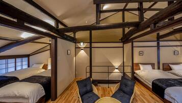 Superior-Stadtwohnung, 2 Schlafzimmer, Nichtraucher, Kochnische (Sanchomachi Sanoya, Max 6 people) | Laptopgeeigneter Arbeitsplatz, kostenloses WLAN, Bettwäsche