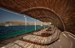 Beach - Dolphin Boutique Hotel (Marmaris)