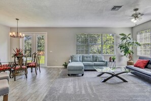 Televisio, työhuone