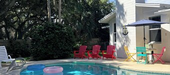 Beach House m / svømmebasseng "SeasTheDayFL" Spill rom! Gå til stranden!