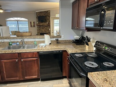 Best Scottsdale Location - Great Amenities